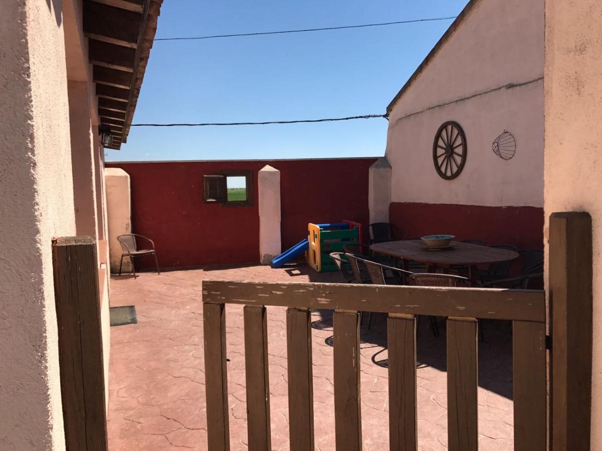Fuente el Sauz La Casa Del Abuelo Simon 게스트하우스 외부 사진